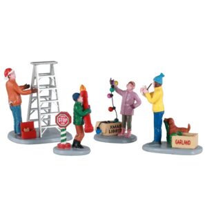Getting Ready To Decorate, Set of 4
